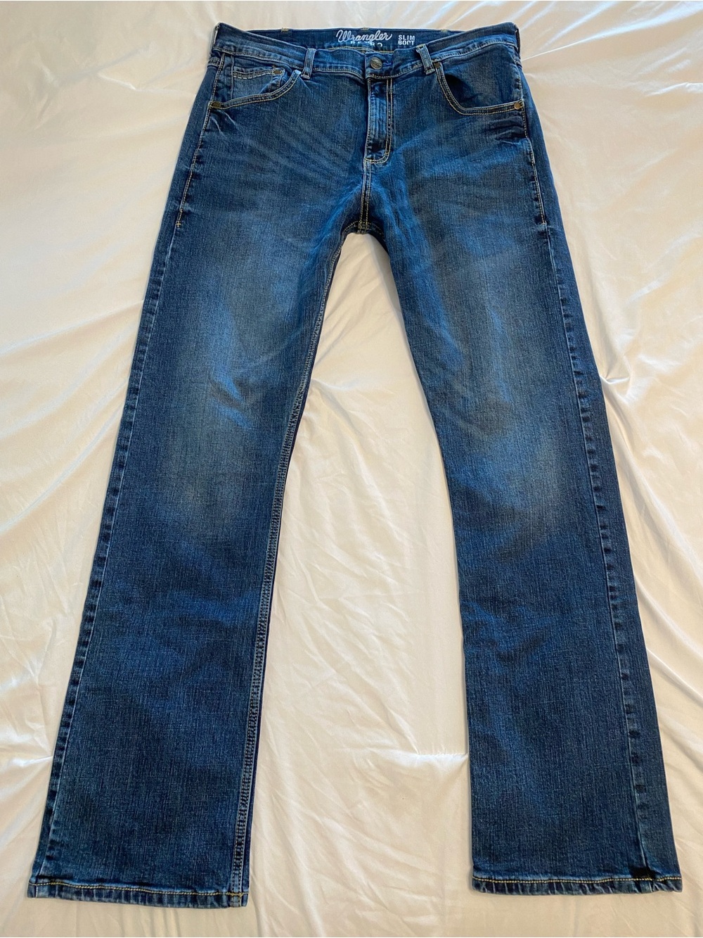 Wrangler Men's Bootcut Slim Jeans in Dark Blue Denim